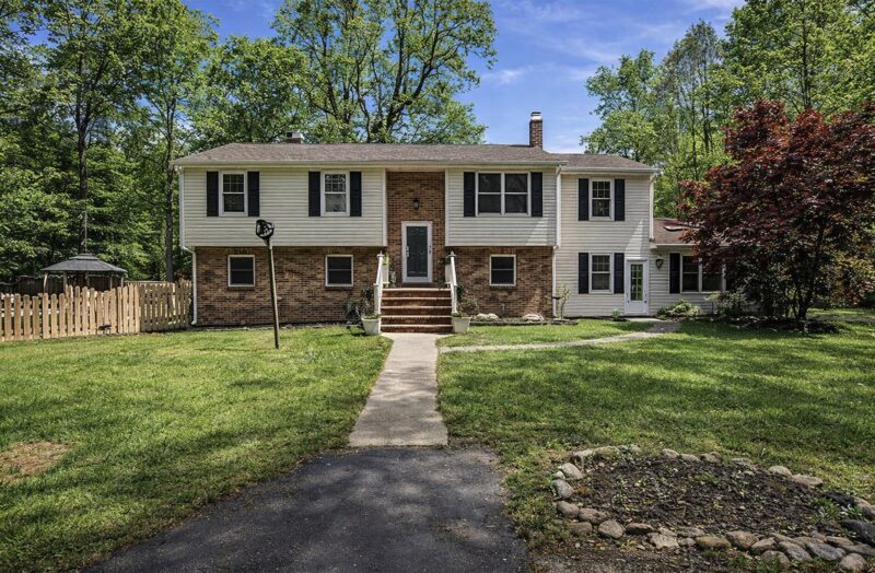 Richmond area house that may fit an as-is cash offer from Casa Offers